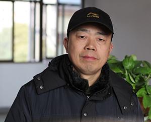 公司2013年優(yōu)秀員工獲獎(jiǎng)感言--食堂胡滿樓.jpg